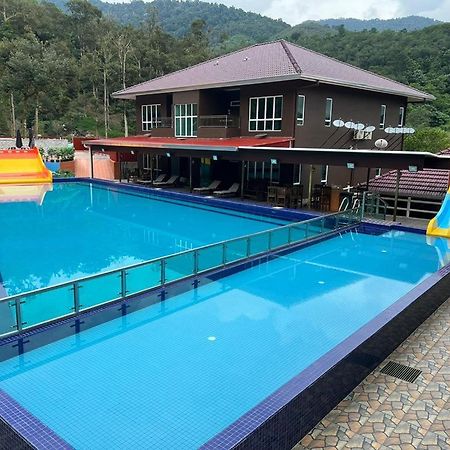 Paradise Valley Resort Broga Семених Экстерьер фото